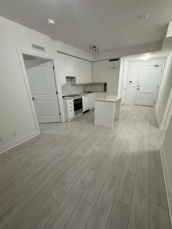 Mississauga, ON L5B 0N6,30 Elm DR W #2211