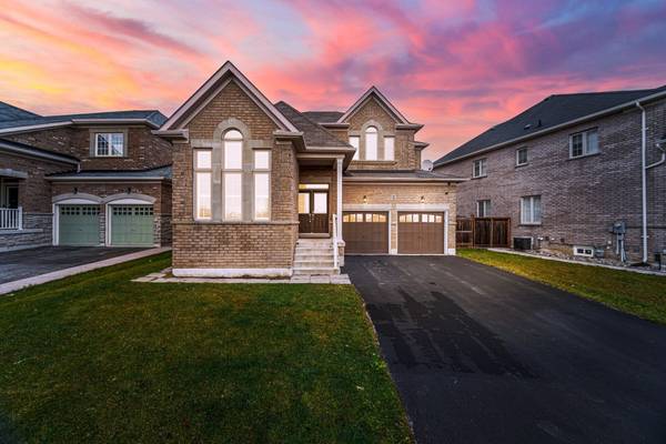 61 Birch Tree TRL, Brampton, ON L6P 3M8