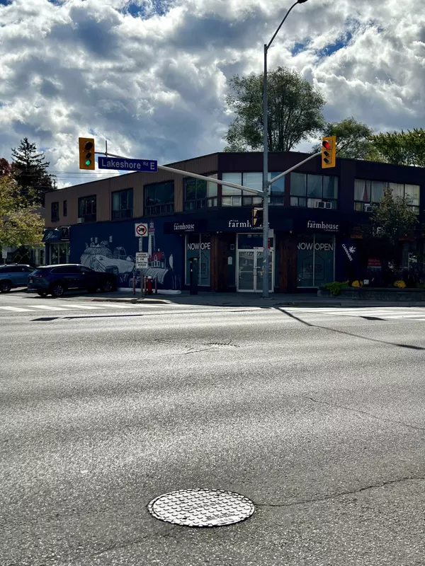 Mississauga, ON L5G 1G8,279 Lakeshore RD E