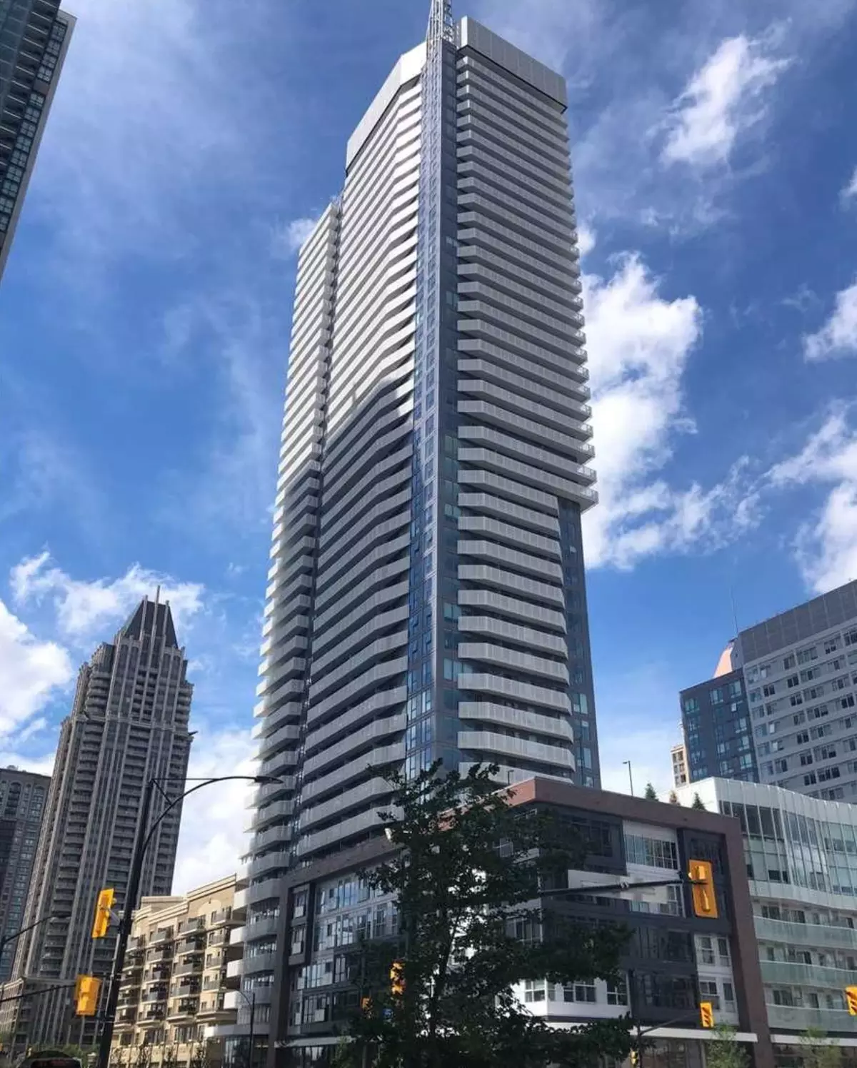 Mississauga, ON L5B 0L4,4065 Confederation Pkwy #2303