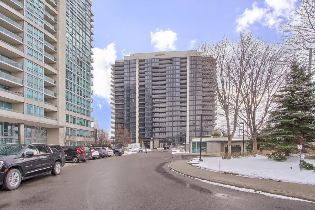 Mississauga, ON L5J 0A2,1035 SouthDown RD W #711