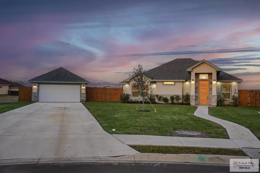 3909 SHADY GROVE TRL, Weslaco, TX 78599