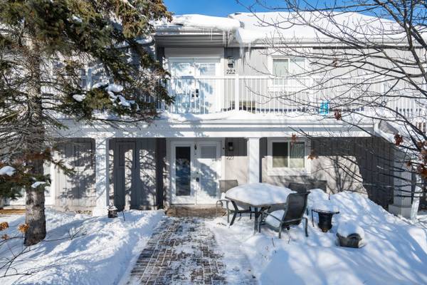 11 Dawson DR #721, Collingwood, ON L9Y 5B4