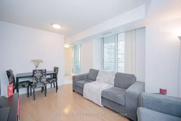 Mississauga, ON L5B 4M1,1 Elm DR #908