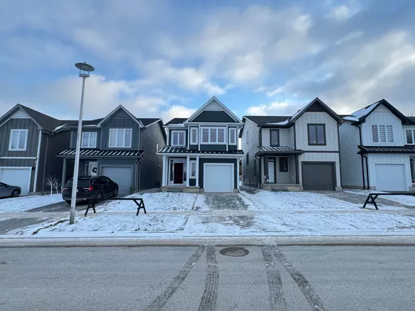 London, ON N5Z 0A9,957 DEVERON CRES N #UPPER