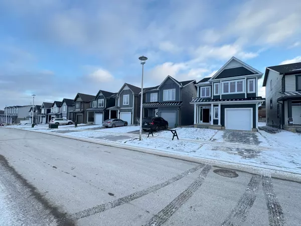 London, ON N5Z 0A9,957 DEVERON CRES N #UPPER