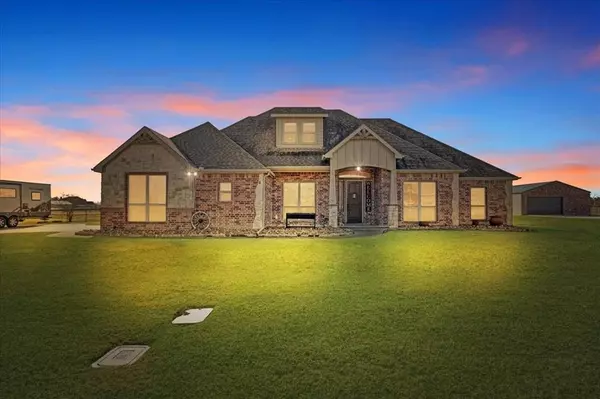 2704 Laurel Oaks, Royse City, TX 75189