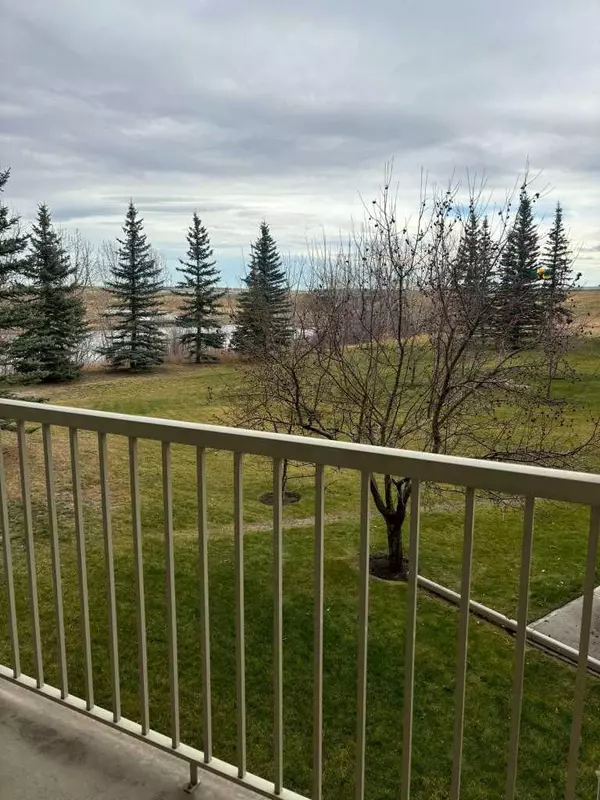 Calgary, AB T2Y4M1,5000 somervale CT Southwest #212