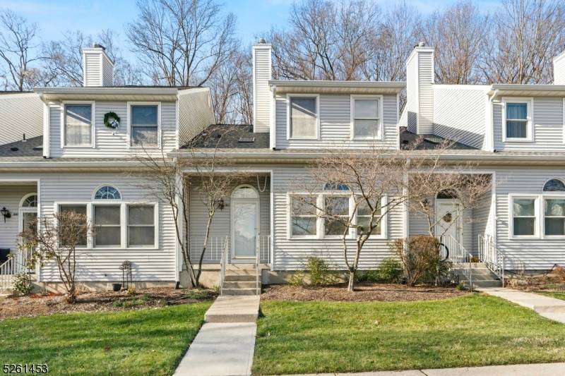 311 Carnegie Ct, Independence Twp., NJ 07840