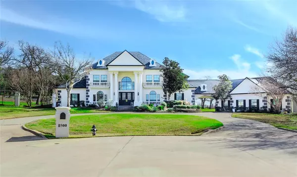 8500 Doral Court E, Flower Mound, TX 75022