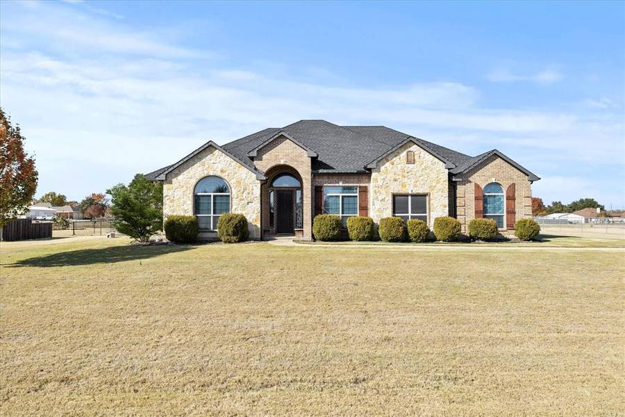 10267 Greyson Drive, Forney, TX 75126