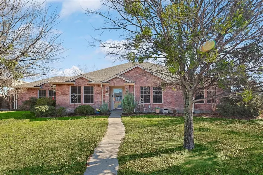 1012 Ridgetop Drive, Justin, TX 76247