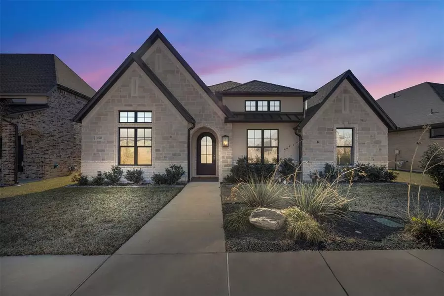 1661 Ethan Circle, Midlothian, TX 76065