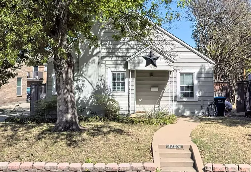 3205 Waits Avenue, Fort Worth, TX 76109