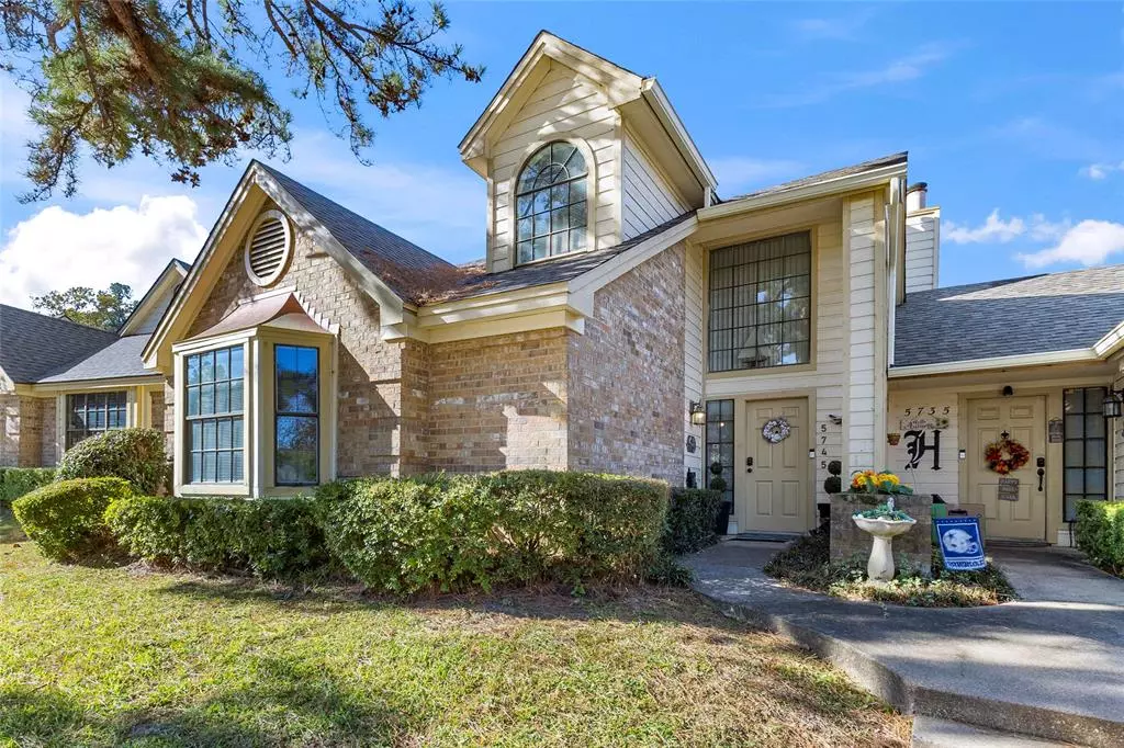 Tyler, TX 75703,5745 Golden Oaks Drive