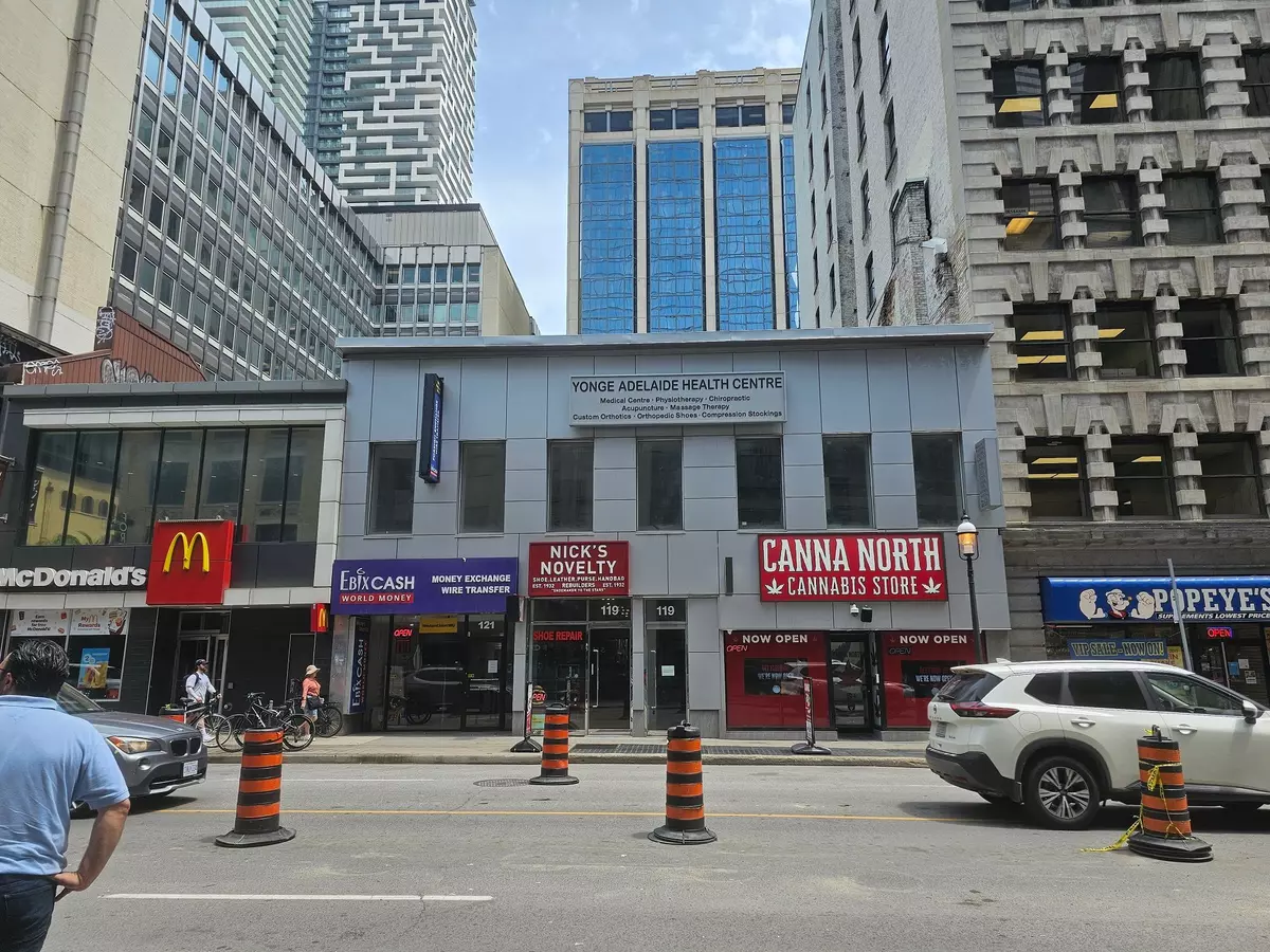 Toronto C01, ON M5C 1W4,119 Yonge ST #200