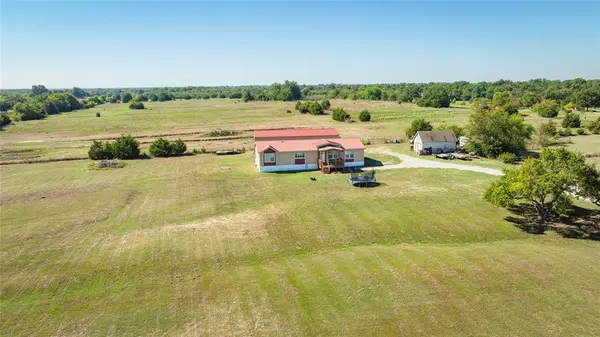 2035 Fm-1566, Celeste, TX 75423