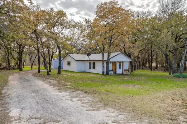 Lipan, TX 76462,890 Nash Lane