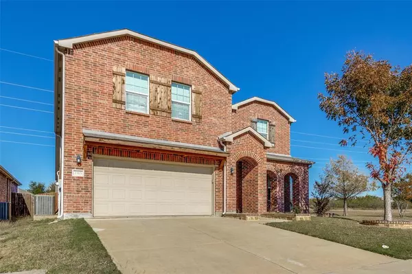 2313 Charbray Court, Fort Worth, TX 76131