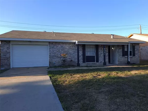 Rowlett, TX 75089,6321 Locust Street