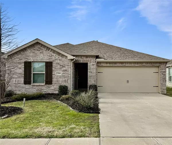 2709 Tobias Lane, Aubrey, TX 76227