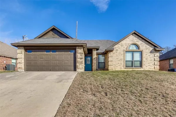 Azle, TX 76020,108 Parkwood Court