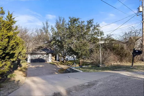 Granbury, TX 76048,3811 Mabery Drive