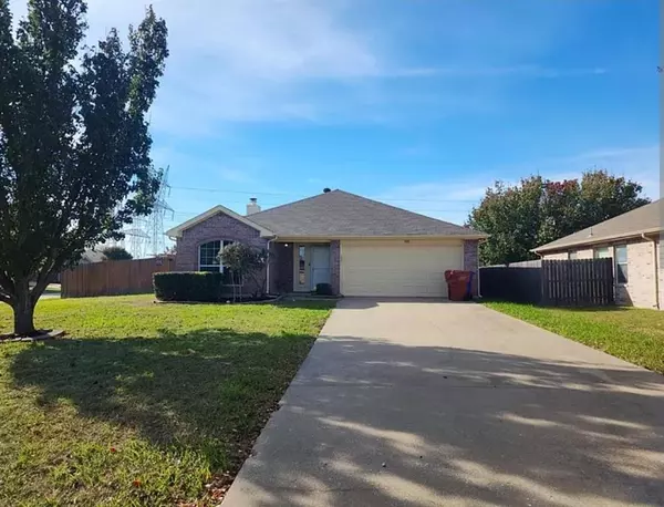 305 Autumn Trail, Royse City, TX 75189