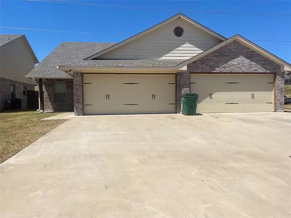 3125 Weave, Granbury, TX 76049