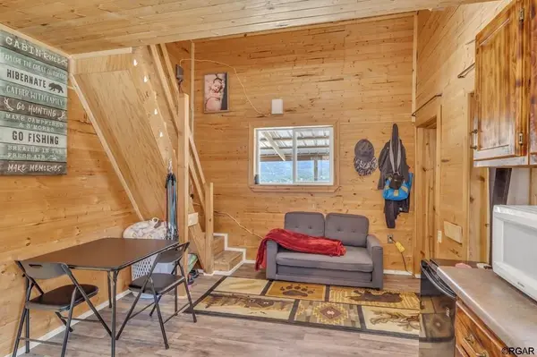 800 Backacres  RD, Canon City, CO 81212