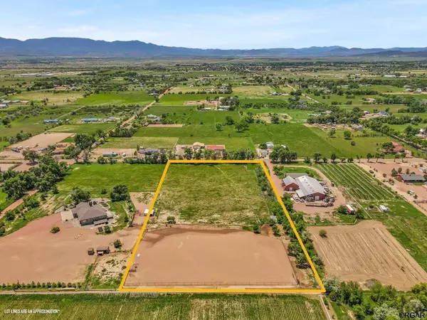 958 L  ST, Penrose, CO 81240