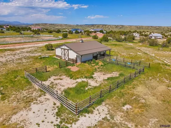 249 Top Notch  TRL, Penrose, CO 81240