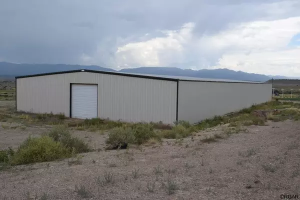 60 10th  ST, Penrose, CO 81240