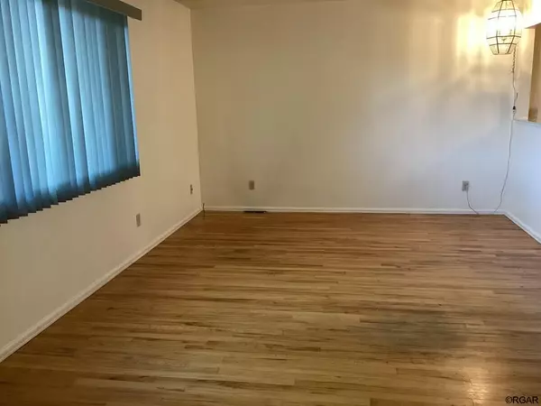 Canon City, CO 81212,317 16th  ST #B