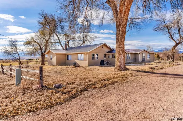 1143 L  ST, Penrose, CO 81240