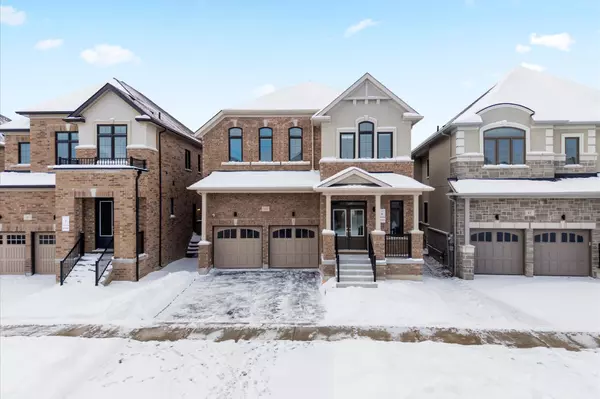 43 Donald Ingram CRES, Georgina, ON L4P 0S3