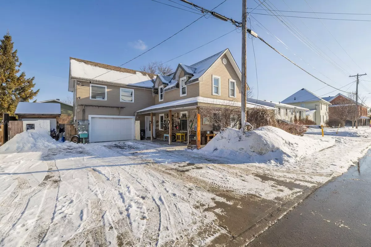 Renfrew, ON K7S 1H7,311 Alicia ST