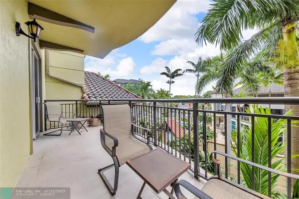 Wilton Manors, FL 33334,2625 NE 14th Avenue  #303