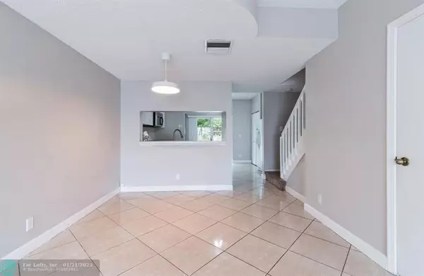 Weston, FL 33326,16721 Hemingway Dr