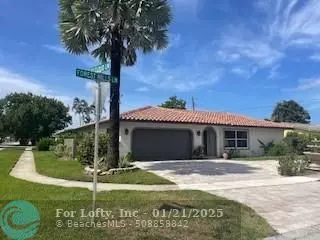 Boca Raton, FL 33431,1 Forest Hills Ln