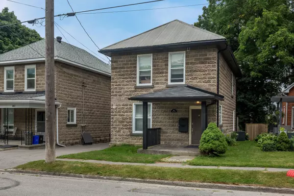 Orillia, ON L3V 3E3,145 Mary ST