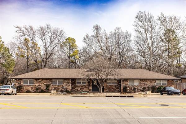 1020 N Washington, Weatherford, OK 73096