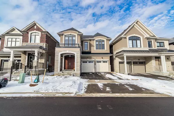 1577 Scarlett TRL, Pickering, ON L0H 1J0