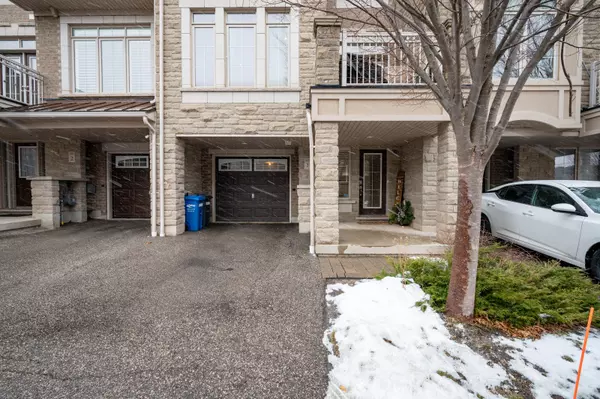 Halton, ON L6M 0S4,2435 Greenwich DR #1