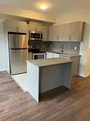 1165 Journeyman LN #214, Mississauga, ON L5J 0B6