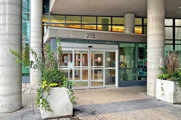 215 Fort York BLVD #314, Toronto C01, ON M5V 4A2