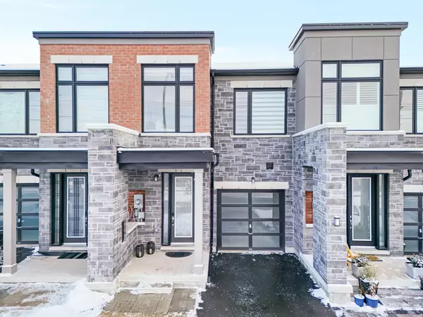 94 Pine Gate PL, Whitby, ON L1R 0S2