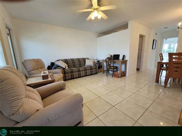 15600 NE 6th Ave  #33A, Miami, FL 33162