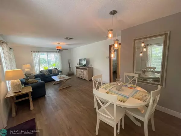 Lauderdale By The Sea, FL 33308,4552 Poinciana St  #1