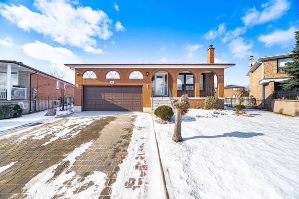 68 Lewis DR, Vaughan, ON L4L 2B6